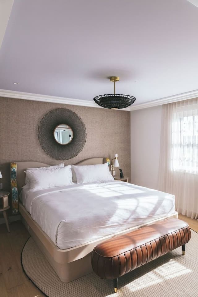 King Suite w/ Open Balcony