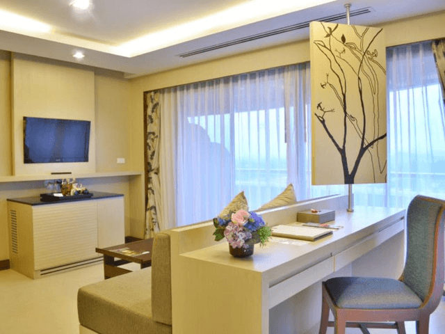 Executive Suite