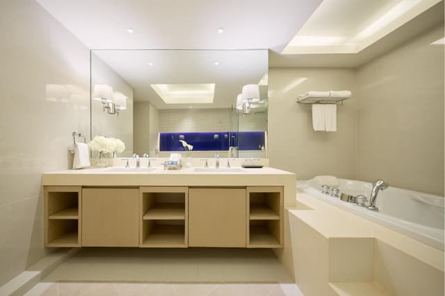 Royal Suite