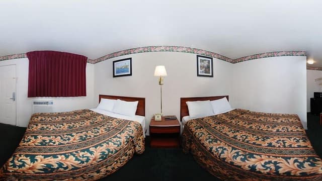 Standard Room, 2 Queen Beds, Smoking