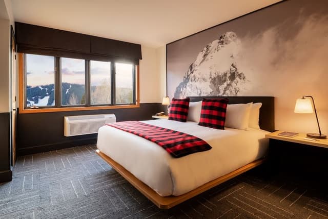 Suite, 1 King Bed with Sofa bed, Kitchen