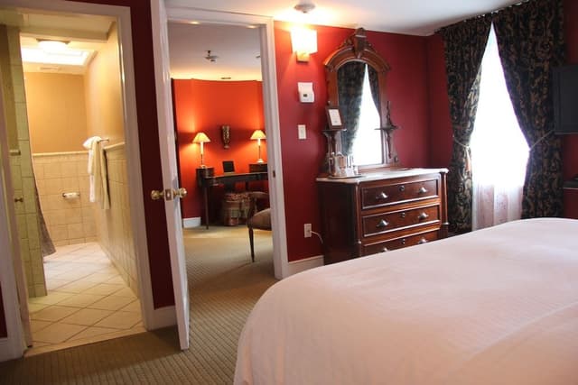 Mini Suite 303 Main House