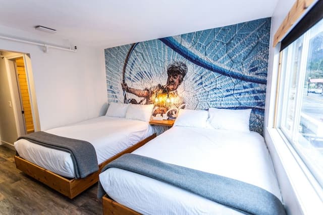 Standard Room, 2 Queen Beds, Mountain View