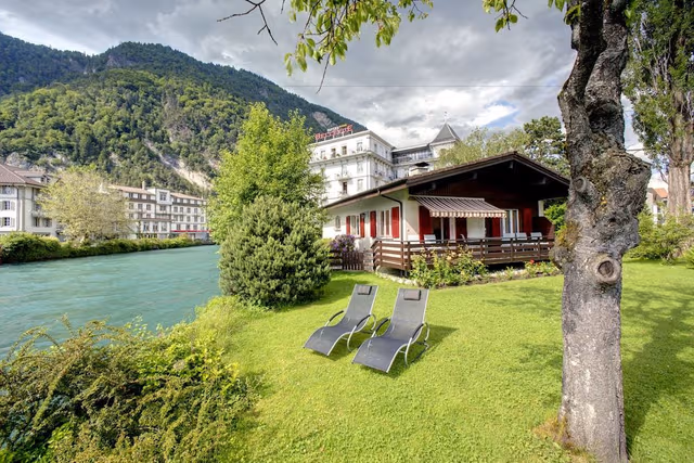 Riverhouse