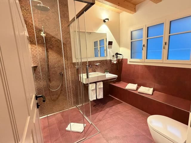 Deluxe Studio