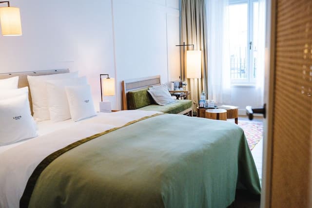 Deluxe Room, Courtyard View