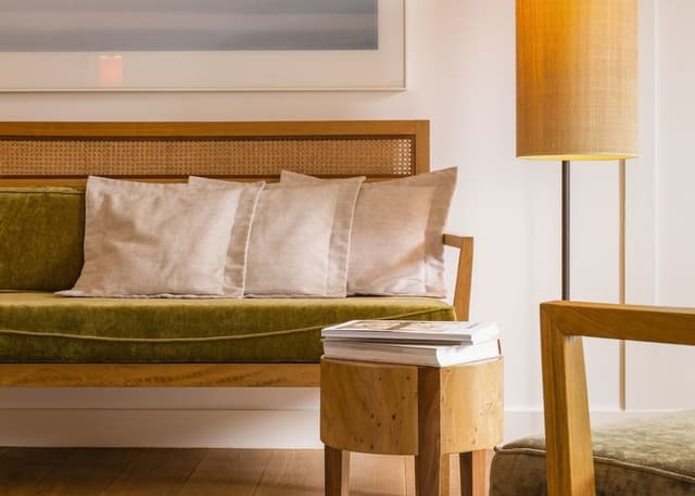 Deluxe Room, Courtyard View
