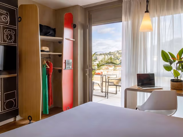 Comfort Room