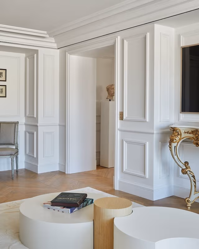 Suite (Prestige)