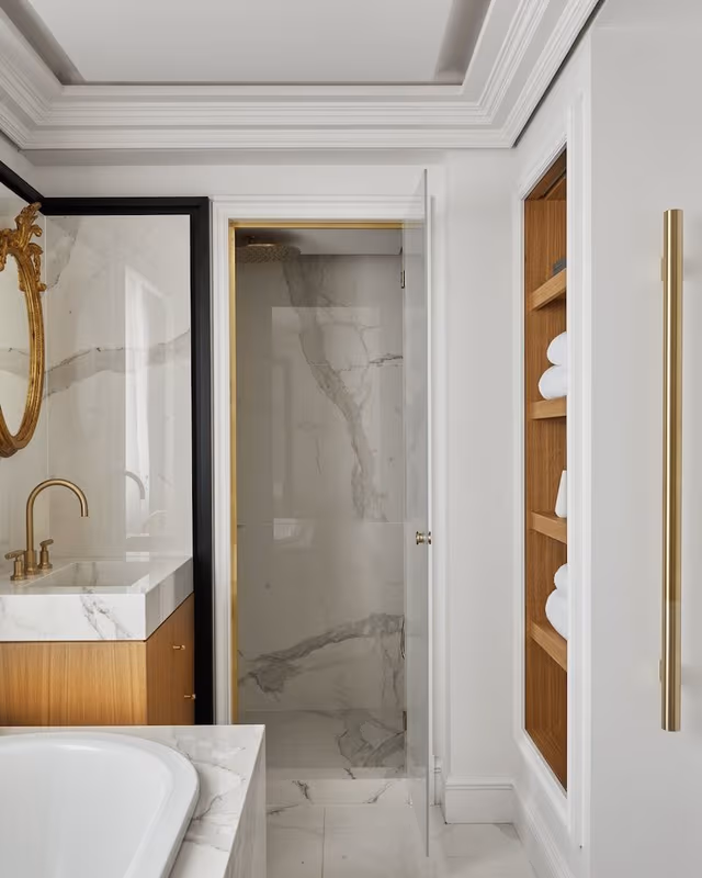 Suite (Prestige)