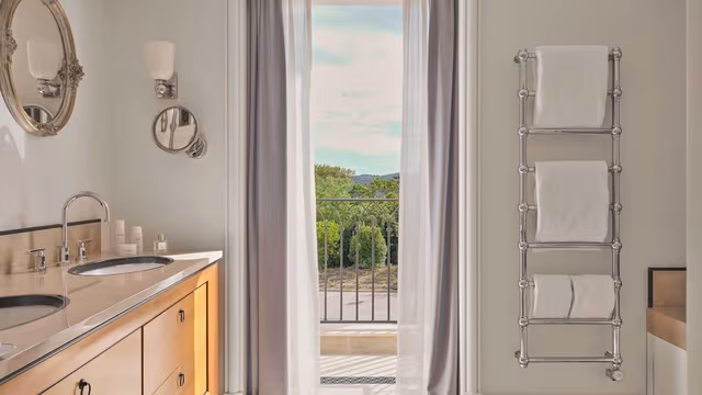 Suite, Multiple Beds