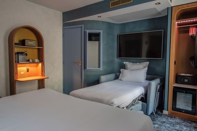Comfort Room (Building 2)