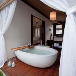 SALA Pool Villa