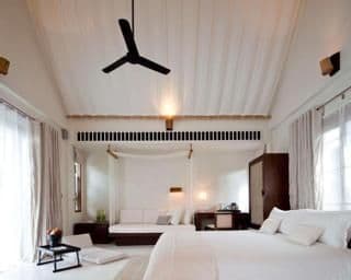 SALA Pool Villa