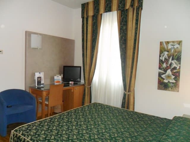 Classic Double Room