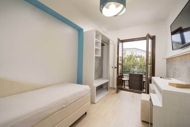 Comfort Room, 2 Bedrooms, Balcony, Partial Sea View