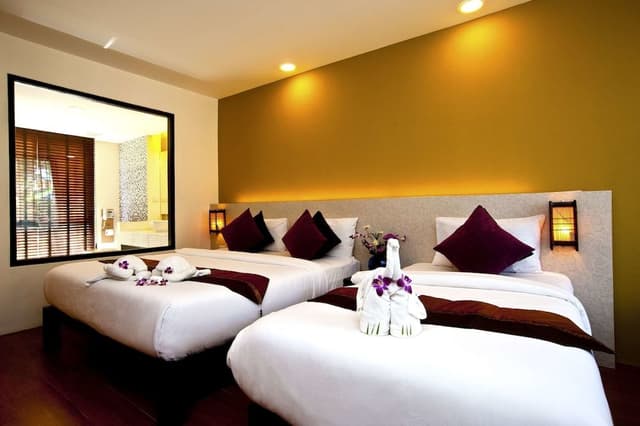 Deluxe Triple Room