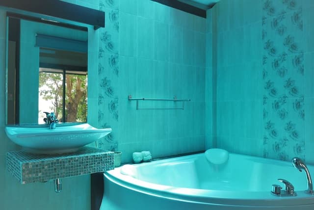Beachfront Honeymoon Suite