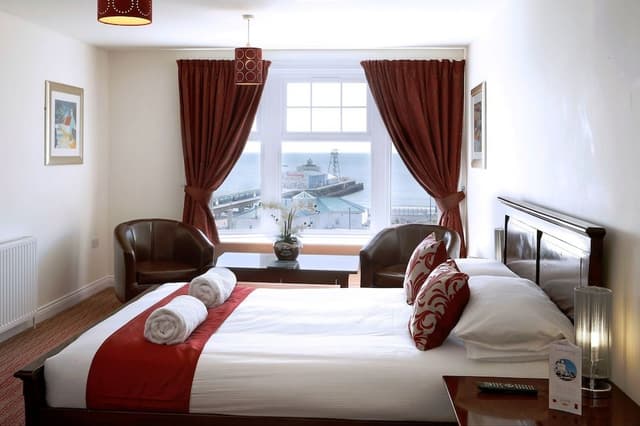 Signature Room
