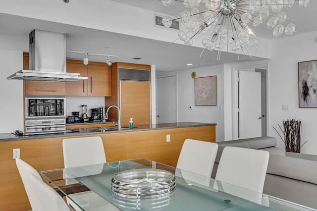 Royal Apartment, 2 Bedrooms, Private Pool, Ocean View
