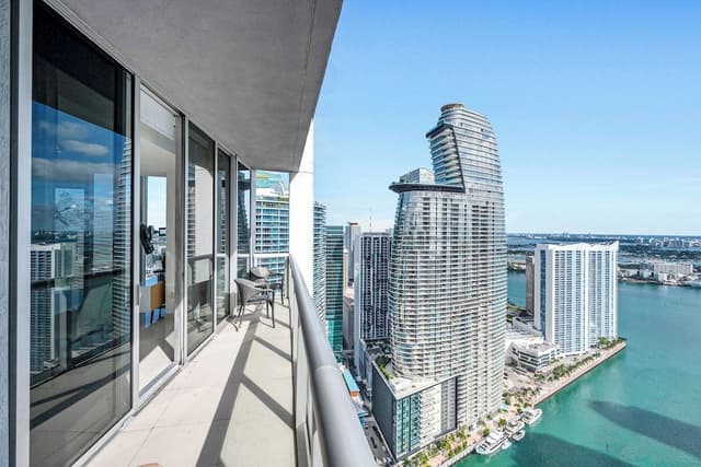 Royal Apartment, 2 Bedrooms, Private Pool, Ocean View