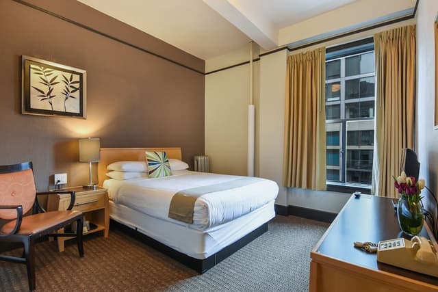 Standard Room, 1 Queen Bed, Private Bathroom, No Air Conditioning