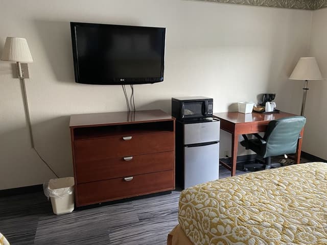 Basic Double or Twin Room