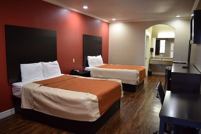Room, 2 Queen Beds