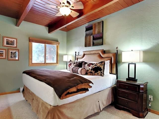 Deluxe One Bedroom ~ C1B