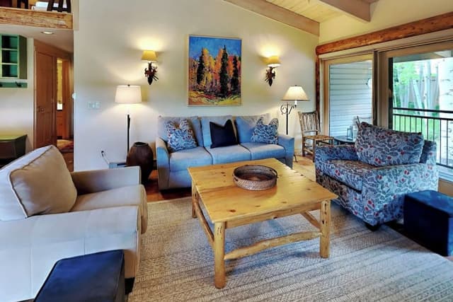 Deluxe Two Bedroom plus Loft ~ A3E