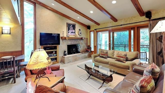 Deluxe Two Bedroom plus Loft ~ A3H