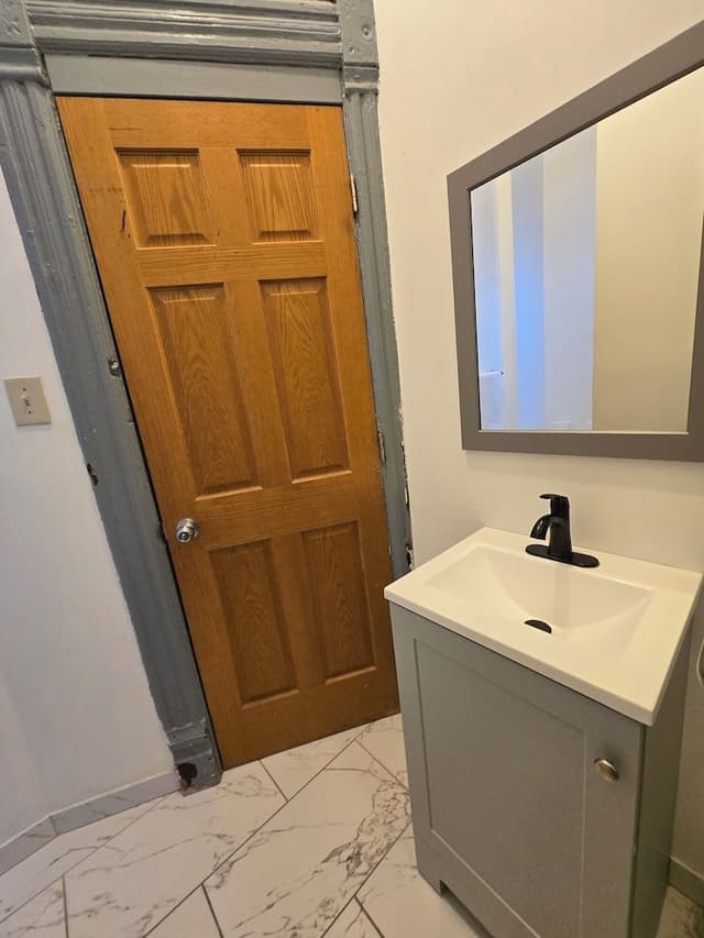 Basic Apartment