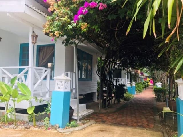 Deluxe Garden Villa