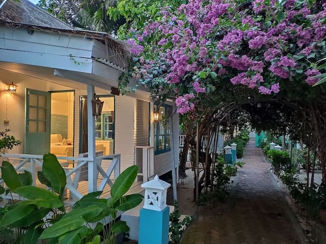 Deluxe Garden Villa
