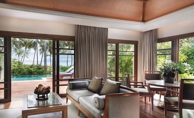 Deluxe Villa, 2 Bedrooms, Beachfront (Pool)
