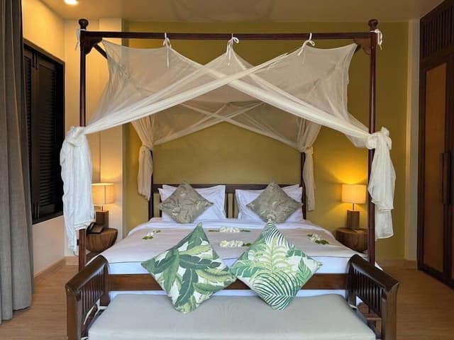 Garden Villa