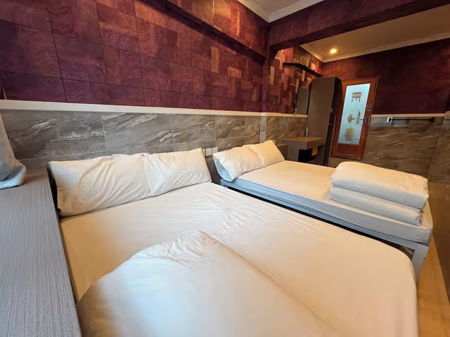 Economy Quadruple Room