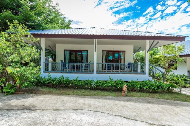 Standard Bungalow