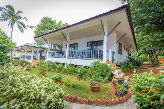 Standard Bungalow
