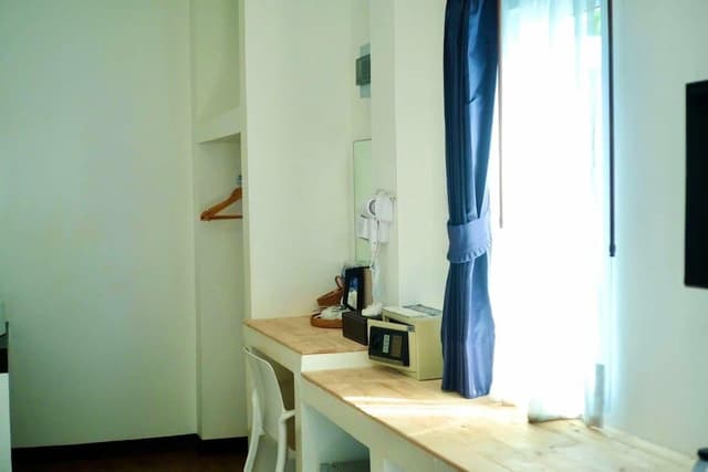 Basic Triple Room, Multiple Beds, Garden View