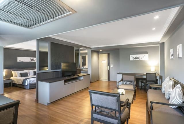 Executive Suite