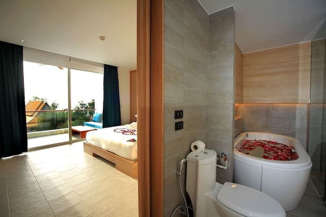 Bluemoon Suite
