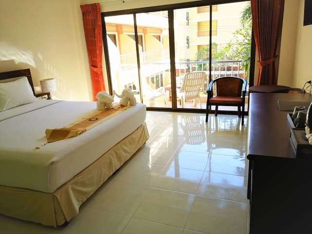 Standard Double Room, 1 King Bed, Balcony, Pool View