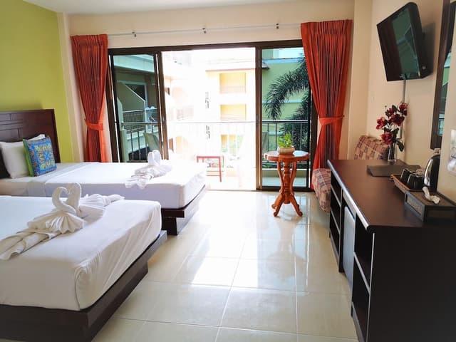 Standard Double Room, 2 Twin Beds, Balcony, Pool View