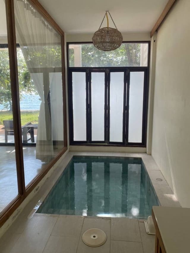 Superior Sea View with Pool