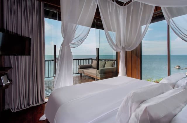 Two Bedroom Ocean Front Duplex Pool Villa