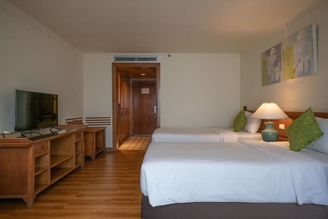Premium Deluxe Twin Room
