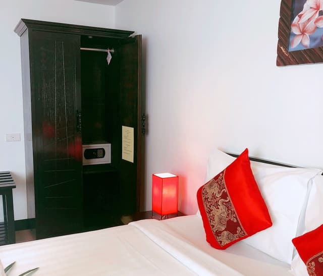 Economy Double Room, 1 Queen Bed