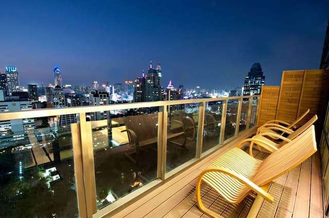 Butterfly Pea Grand Royal Duplex Two Bedroom
