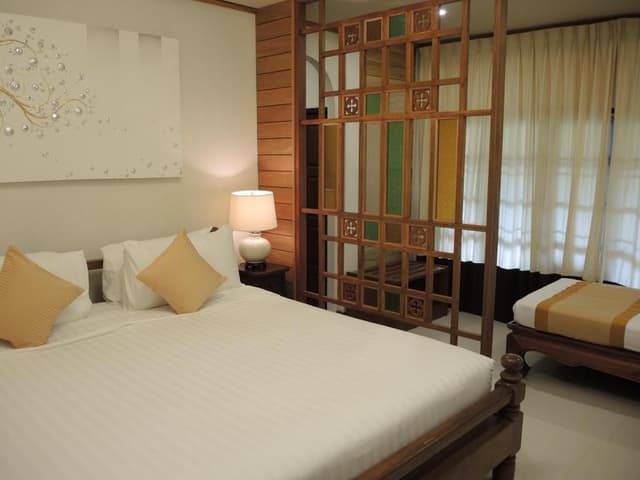 Deluxe Room with Balcony
